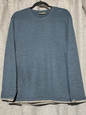 Murano Men's Long Sleeve Crewneck in Heathered Blue
